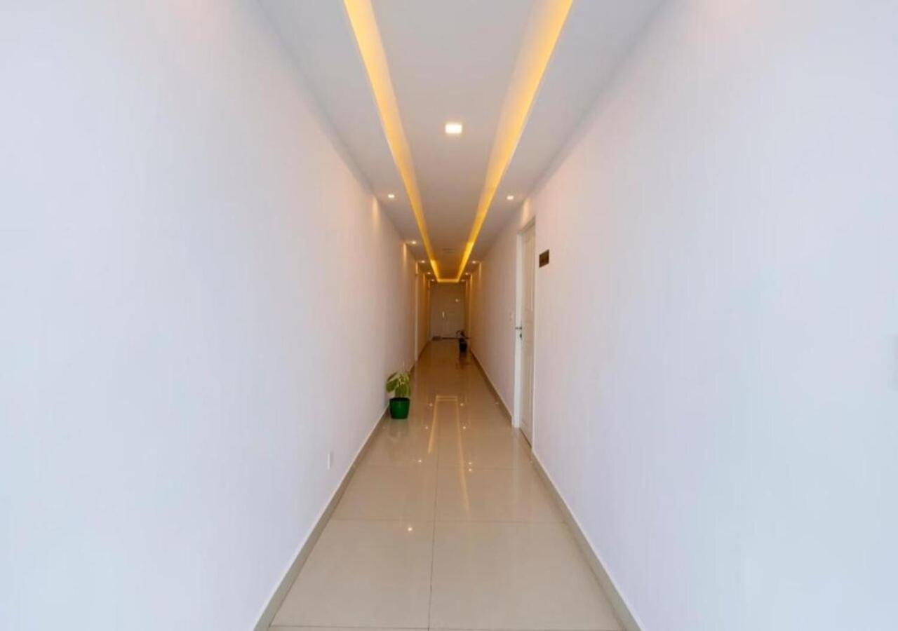 Hotel Airport Avenue Plaza Nedumbassery Exterior foto