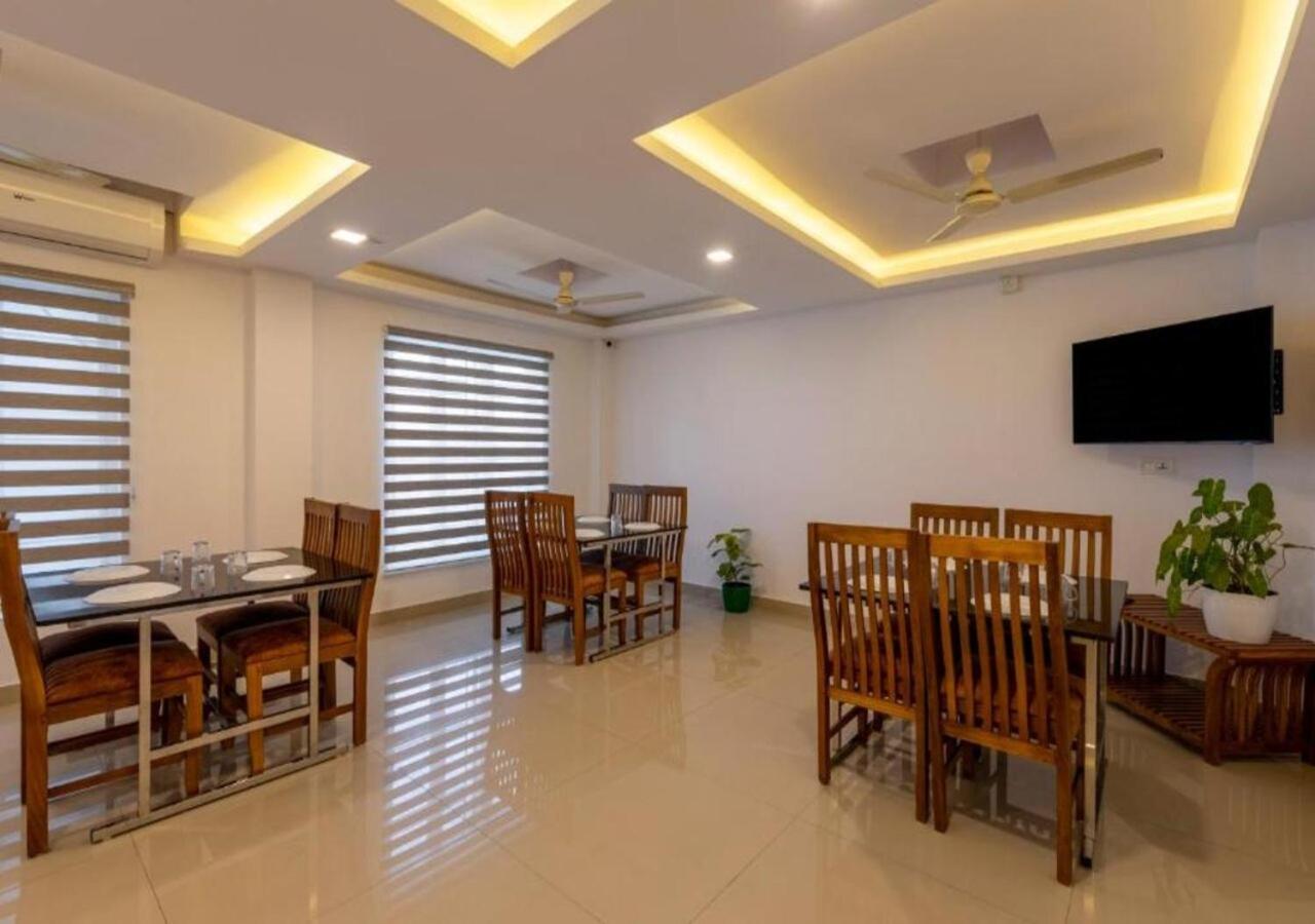Hotel Airport Avenue Plaza Nedumbassery Exterior foto